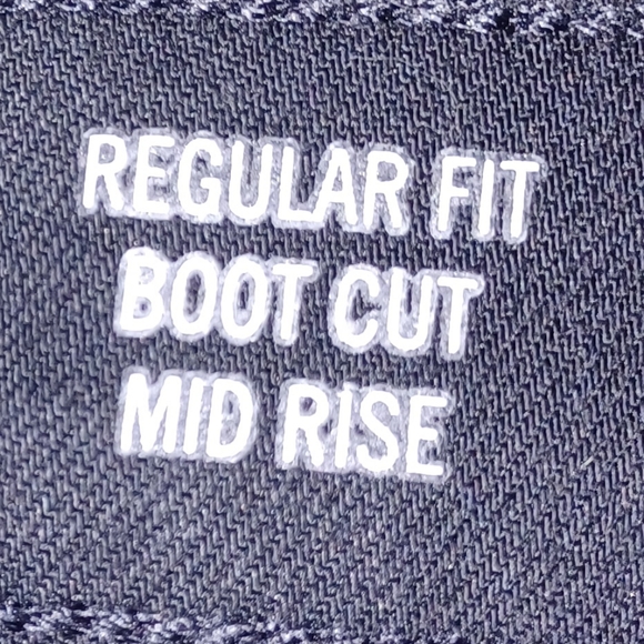 2 pair Lee's bootcut jeans - Picture 5 of 5